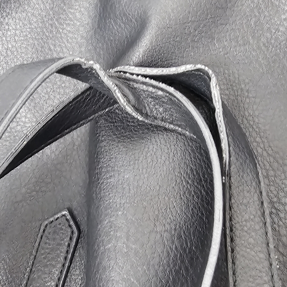 Large Tote - Picture 15 of 16